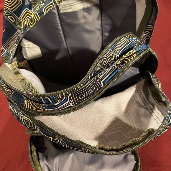 LL Bean Deluxe Color Customized Backpack Reflective Strip With Waist Straps - Picture 4 of 5